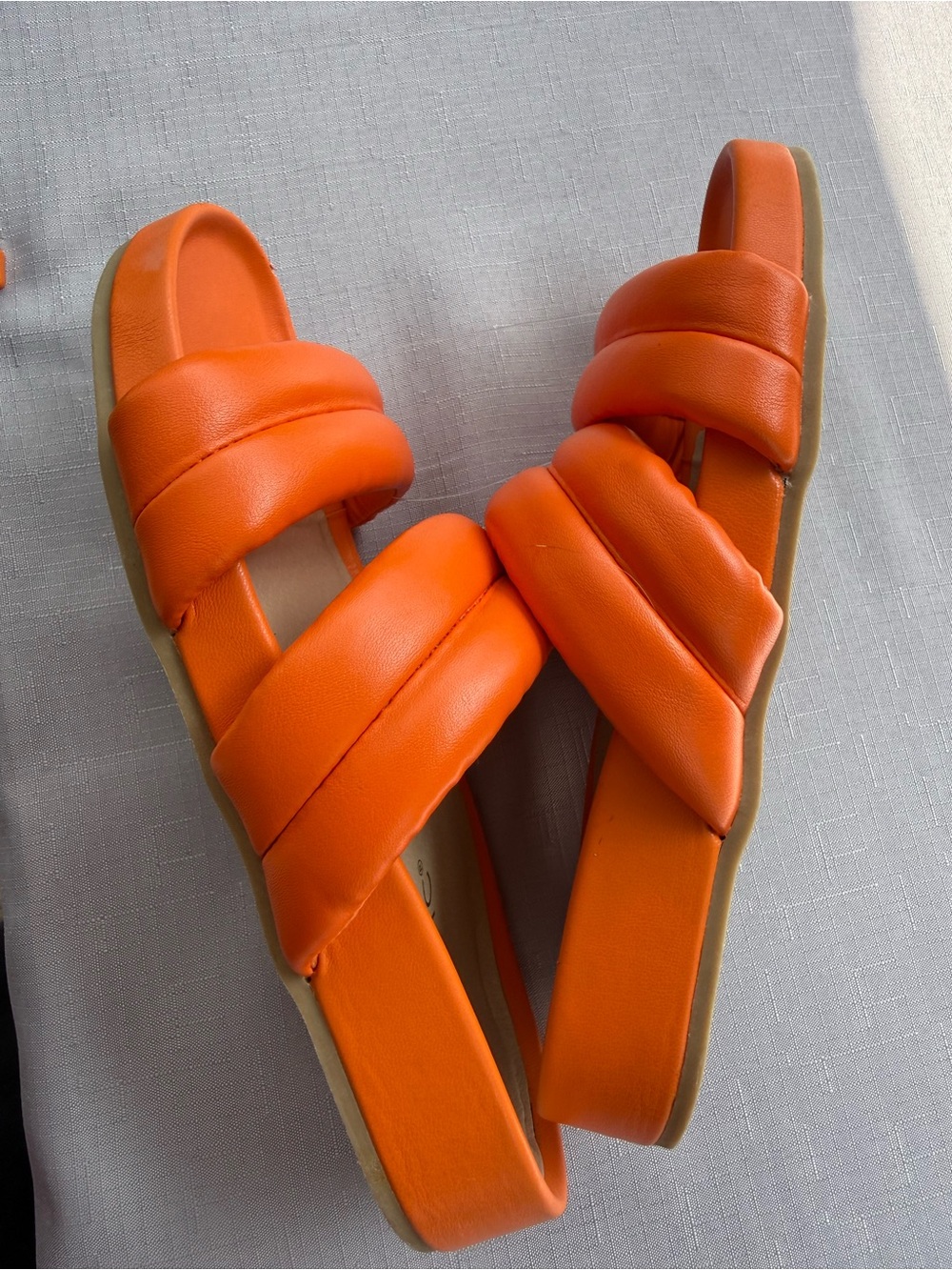 Vionic Women’s Slide Sandals Orange Slip-On Solid Leather US 7 - Picture 5 of 8